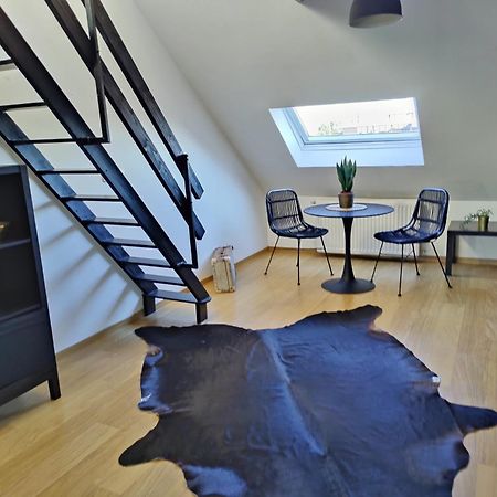 B&B Leopold & Appartementen Sint-Truiden Exteriör bild